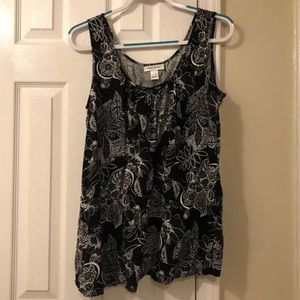 Black and white maternity blouse tank